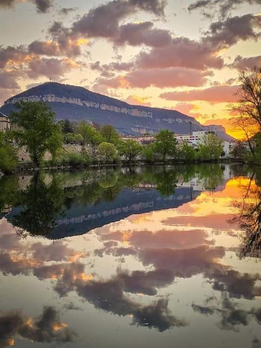 Le Raffine Daire Millau Dış mekan fotoğraf